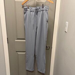 Lululemon Athletica Women's Gray Drawstring Pants